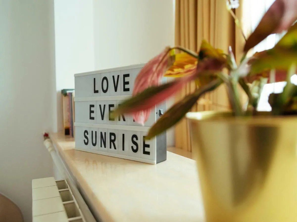 Cantemir Sunny Apartment Bucharest