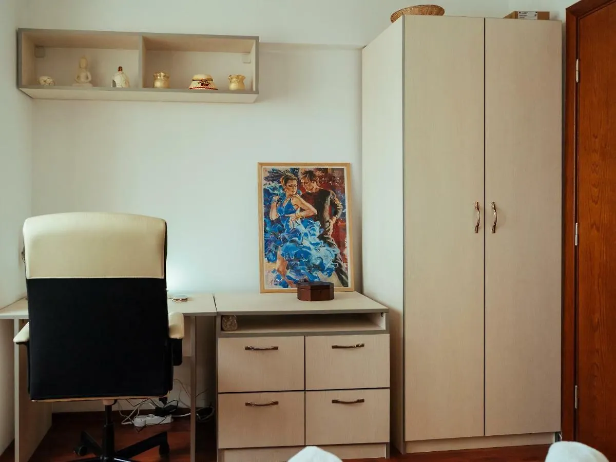 Cantemir Sunny Apartment Bukarest