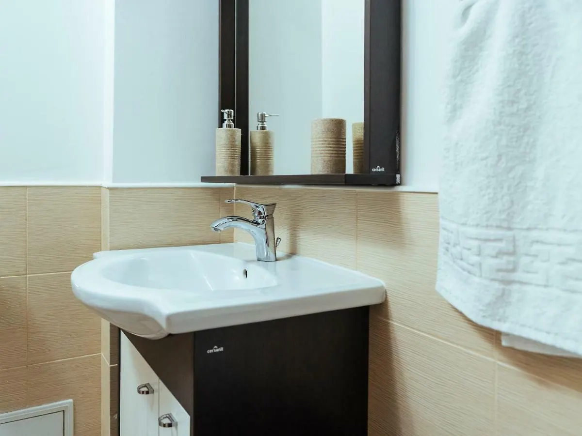 Cantemir Sunny Apartment Bukarest